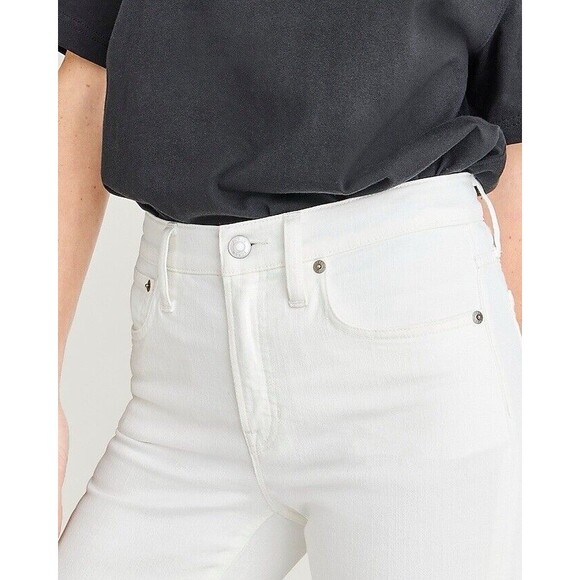 J.Crew 9" Toothpick Mid-rise Jean in White Wash ankle-length leg New Size 27 - Picture 4 of 9